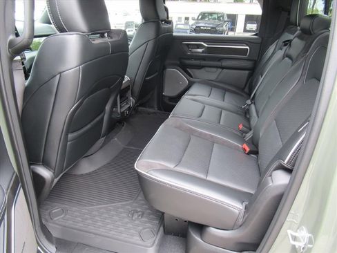 New 2026 RAM 1500 Laramie AWD/4WD image 35