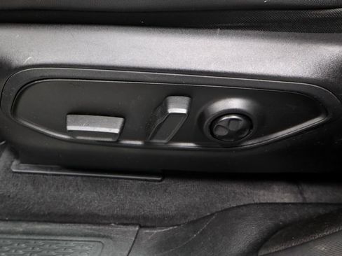 Used 2022 Jeep Grand Cherokee L Limited w/ Trailer Tow Group (B) image 25