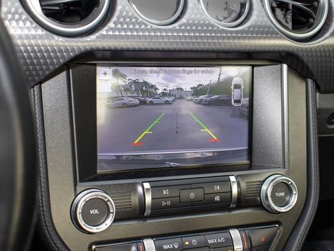 Used 2019 Ford Mustang Premium w/ Ecoboost Performance Package image 29