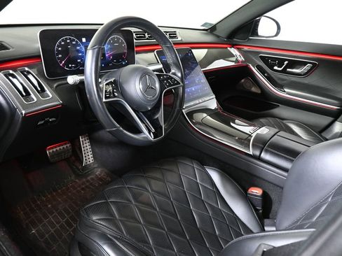 Used 2023 Mercedes-Benz S 500 4MATIC image 4