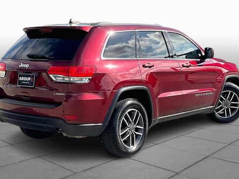 Used 2019 Jeep Grand Cherokee Laredo w/ Laredo X Package image 13