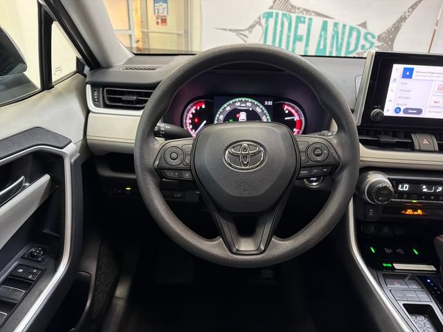 Used 2023 Toyota RAV4 XLE w/ Convenience Package FWD image 14