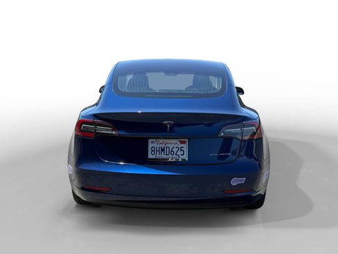 Used 2018 Tesla Model 3 Long Range AWD/4WD image 4