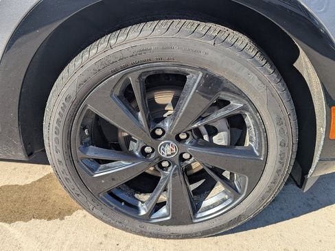 Used 2022 Buick Envision Essence w/ Sport Touring Package image 16