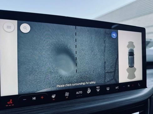 Used 2023 Ford Escape Platinum image 38