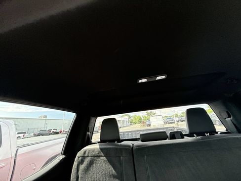 Certified 2021 GMC Sierra 1500 AT4 AWD/4WD image 11