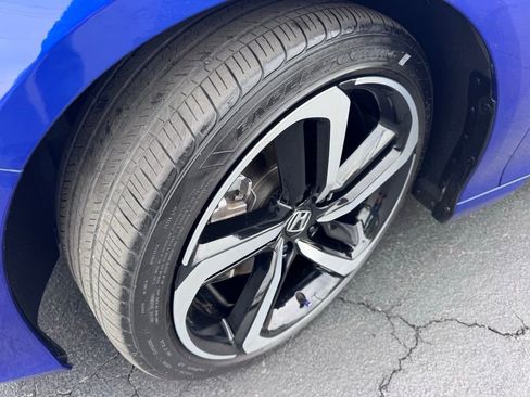 Used 2022 Honda Accord Sport image 3