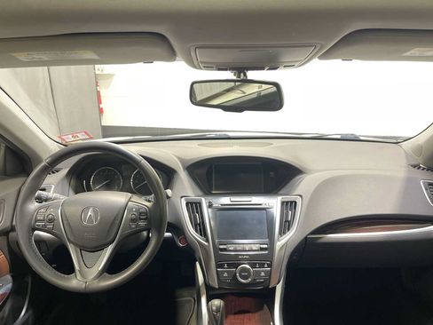 Used 2016 Acura TLX FWD image 10