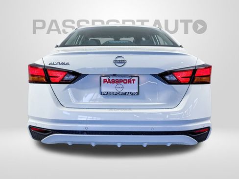 New 2025 Nissan Altima 2.5 SV image 7