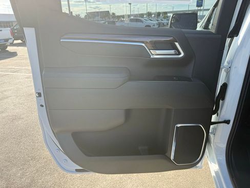 New 2026 Chevrolet Silverado 1500 LT w/ Texas Edition Plus image 28