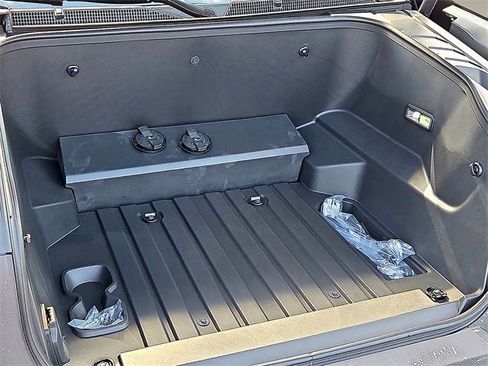 New 2026 Chevrolet Silverado EV LT image 10