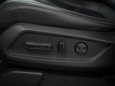 Used 2023 Honda Pilot EX-L image 29