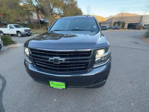 Used 2020 Chevrolet Suburban Premier image 3