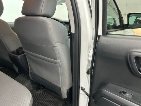 Used 2023 Toyota Tacoma SR image 29