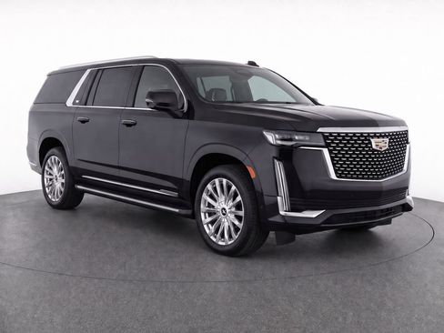 Used 2024 Cadillac Escalade ESV Premium Luxury AWD/4WD image 2