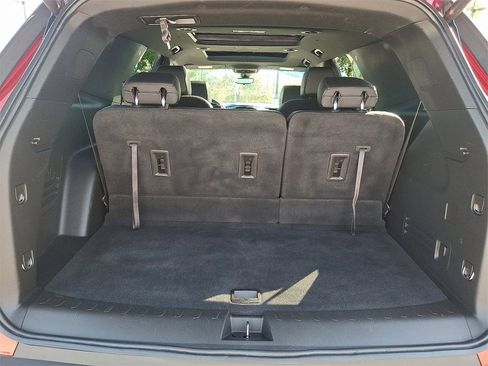 Used 2022 Chevrolet Traverse RS w/ LPO, Cargo Package image 30