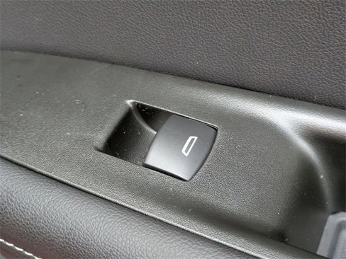 New 2026 Chevrolet Blazer LT w/ Convenience Package image 31