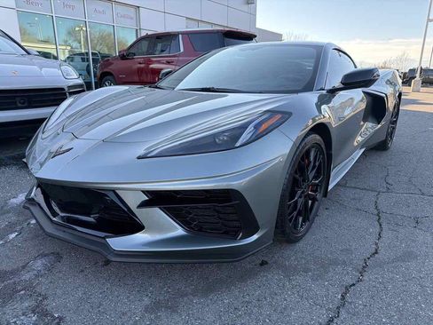 Used 2023 Chevrolet Corvette Stingray Preferred Cpe w/ Battery Protection Package image 9