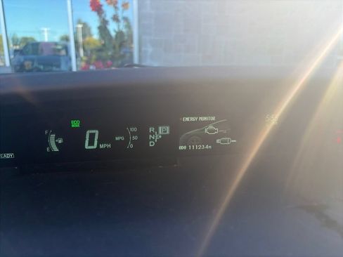 Used 2013 Toyota Prius Three w/ Protection Pkg FWD image 10