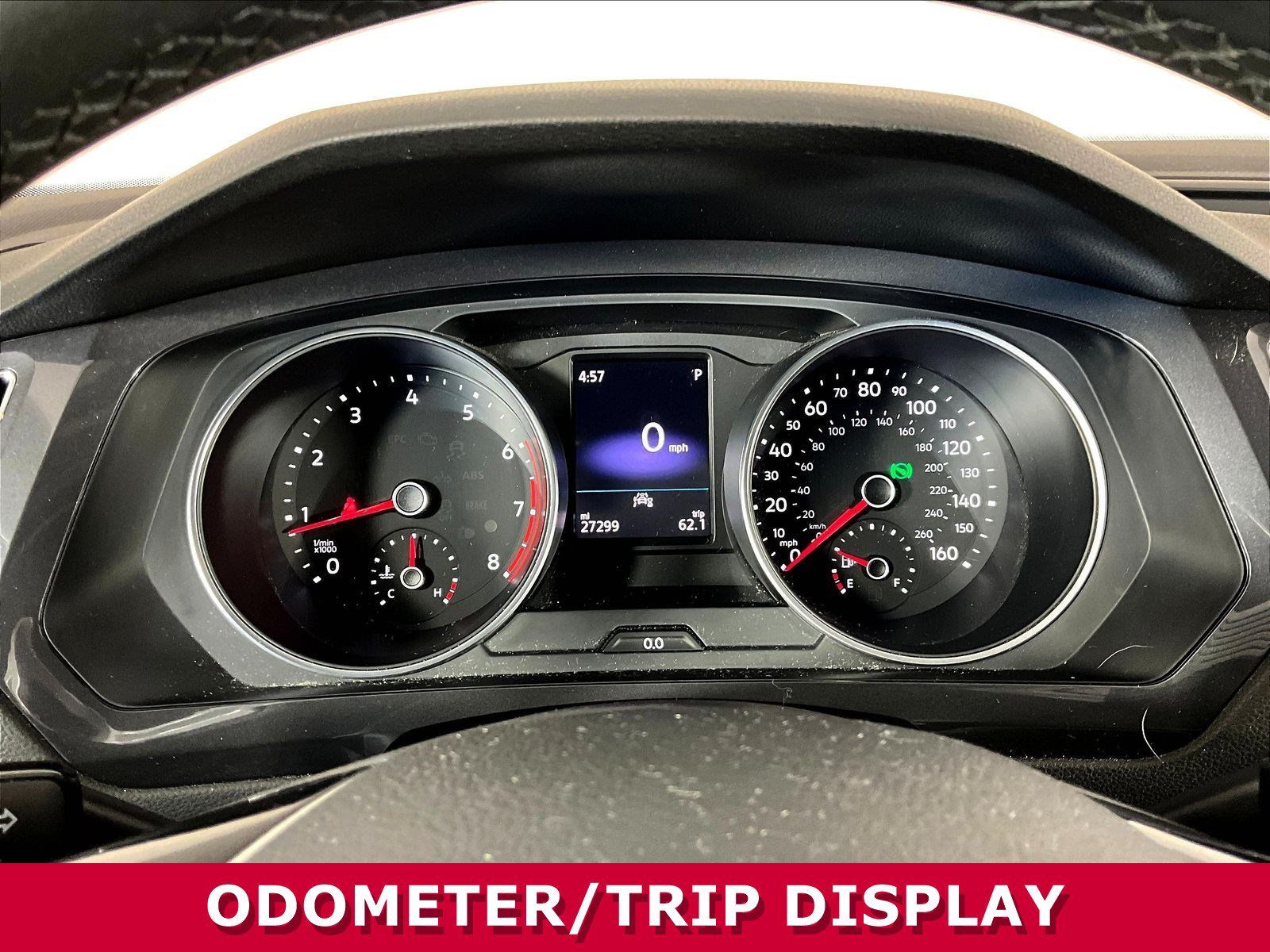 Used 2020 Volkswagen Tiguan SE w/ Panoramic Sunroof Package FWD image 13