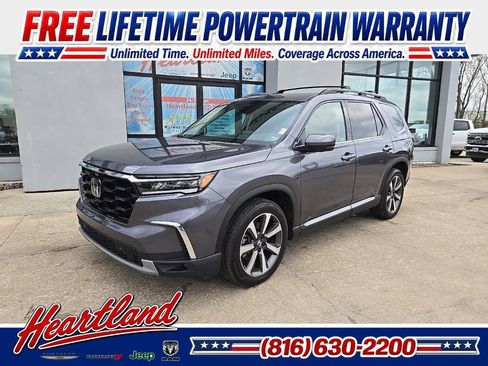 Used 2024 Honda Pilot Elite image 1