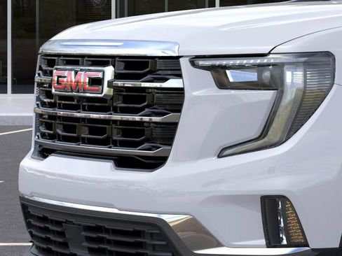 Used 2026 GMC Acadia Elevation w/ Elevation Premium Package AWD/4WD image 13
