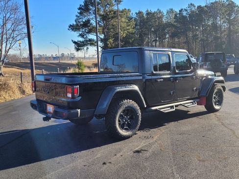 Used 2022 Jeep Gladiator Sport AWD/4WD image 10