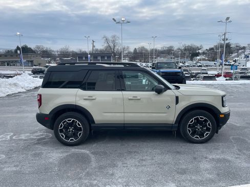 Used 2025 Ford Bronco Sport Outer Banks w/ Outer Banks Tech Package+ image 8