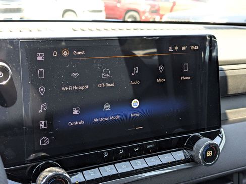 New 2026 Chevrolet Colorado Trail Boss AWD/4WD image 25