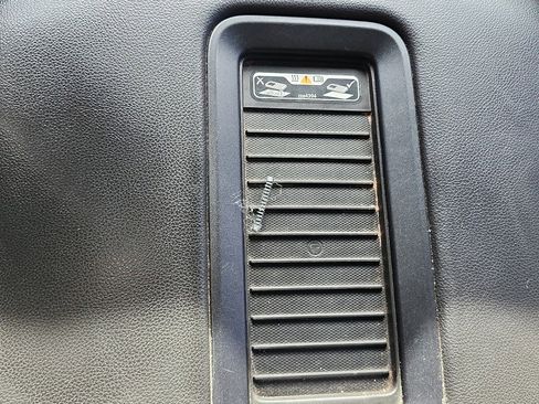 Used 2018 GMC Sierra 1500 SLT image 21