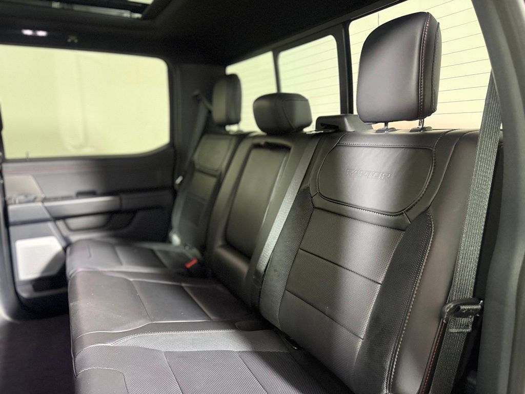 Used 2025 Ford F150 Raptor AWD/4WD image 25
