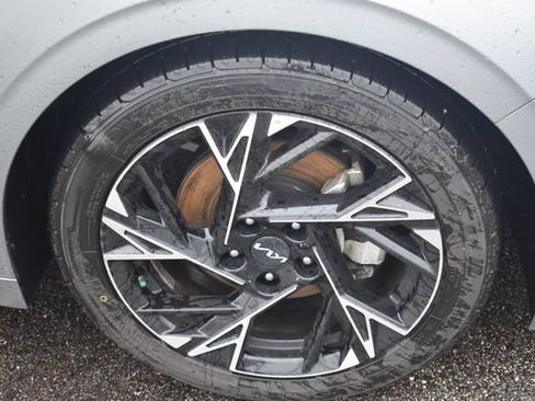 Certified 2025 Kia K5 GT-Line w/ GT-Line Premium Package FWD image 12