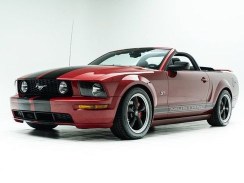 Used 2006 Ford Mustang GT Premium RWD image 8