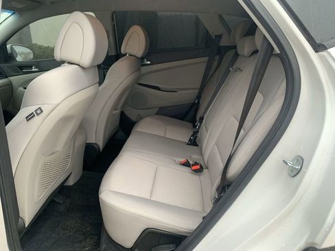 Used 2017 Hyundai Tucson SE image 24