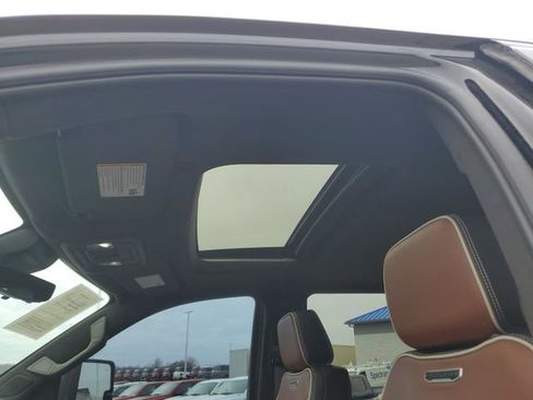 Used 2024 GMC Sierra 2500 Denali Ultimate image 25