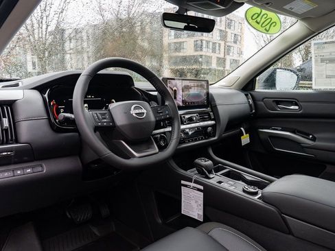 New 2026 Nissan Pathfinder SL AWD/4WD image 25