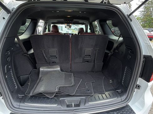 Used 2025 Dodge Durango GT AWD/4WD image 13