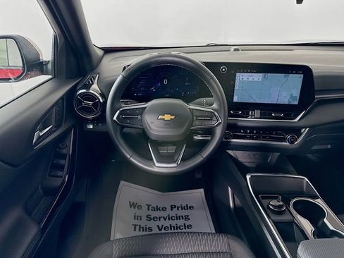 Used 2026 Chevrolet Equinox LT image 24