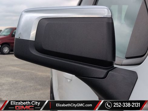 Used 2023 Chevrolet Silverado 1500 LT AWD/4WD image 11