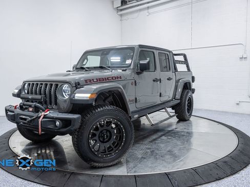 Used 2021 Jeep Gladiator Rubicon image 3