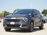 Used 2023 Kia Sportage LX image 4