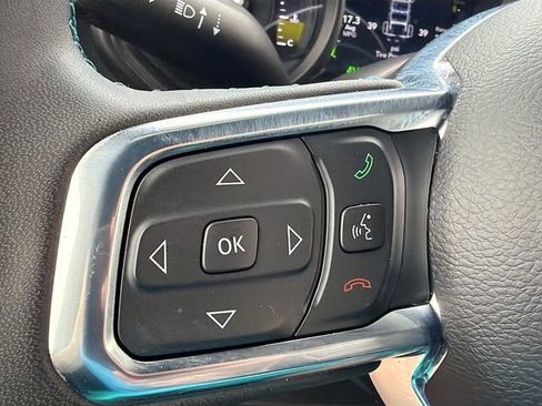Used 2024 Jeep Wrangler High Altitude image 34