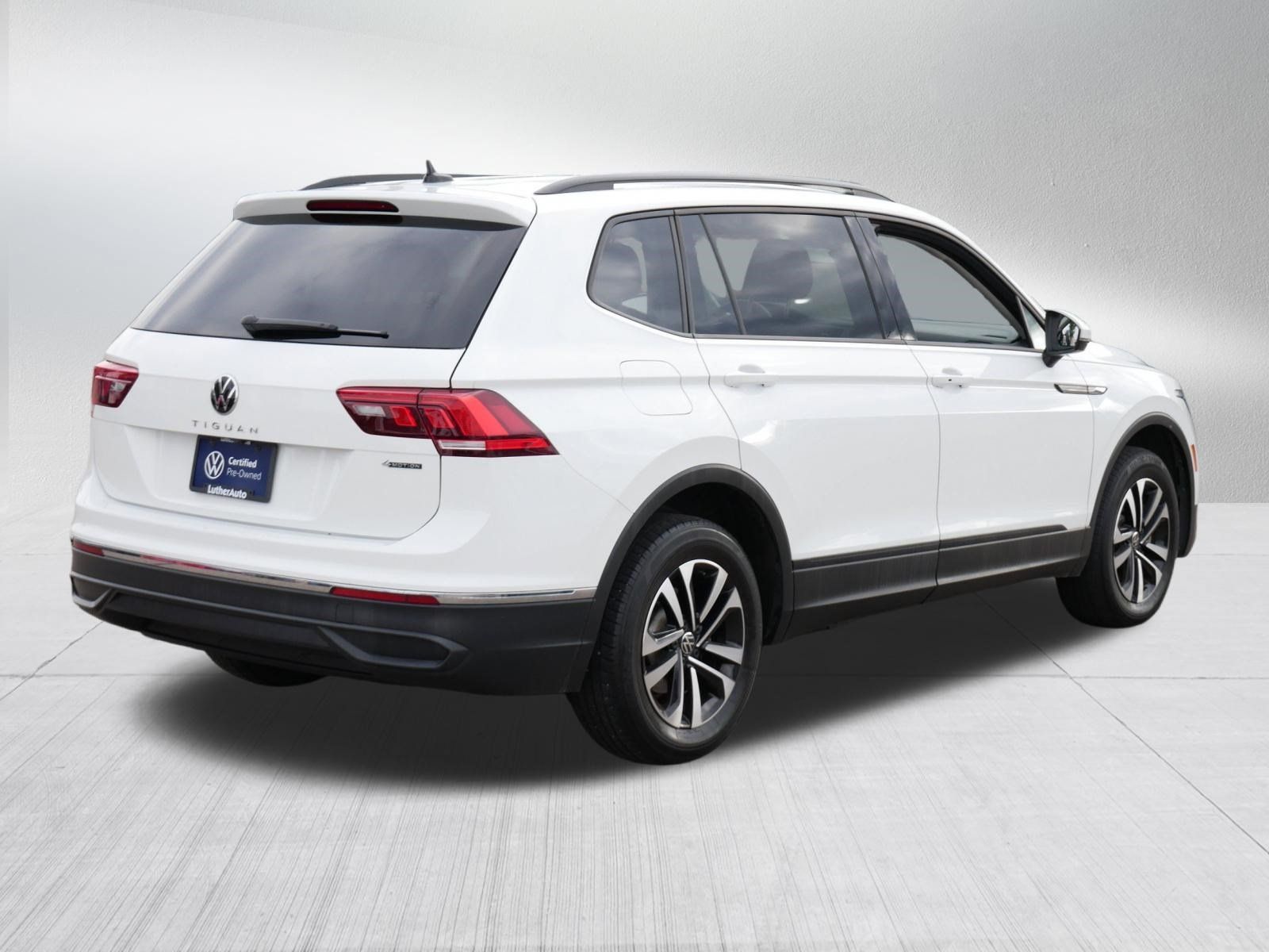 Used 2023 Volkswagen Tiguan S w/ Driver Assistance Package AWD/4WD image 7