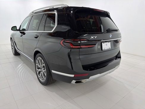 Certified 2023 BMW X7 xDrive40i w/ Executive Package image 3