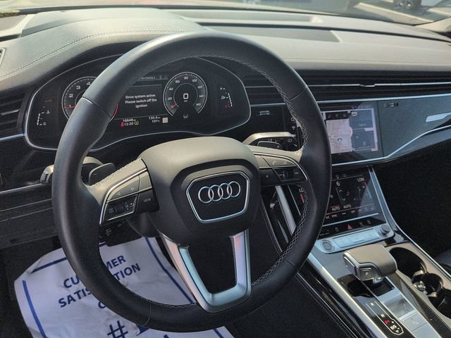 Used 2025 Audi Q7 3.0T Prestige AWD/4WD image 13