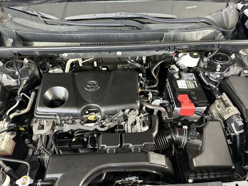 Used 2021 Toyota RAV4 XLE Premium FWD image 28