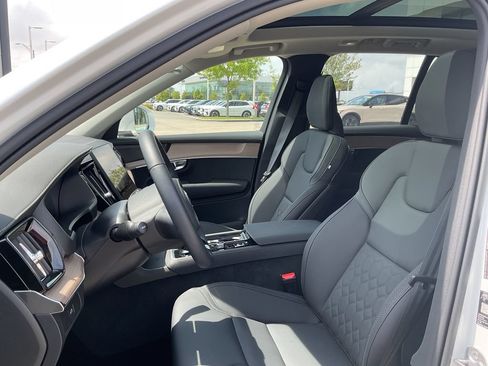 New 2026 Volvo XC90 B6 Plus w/ Protection Package AWD/4WD image 14