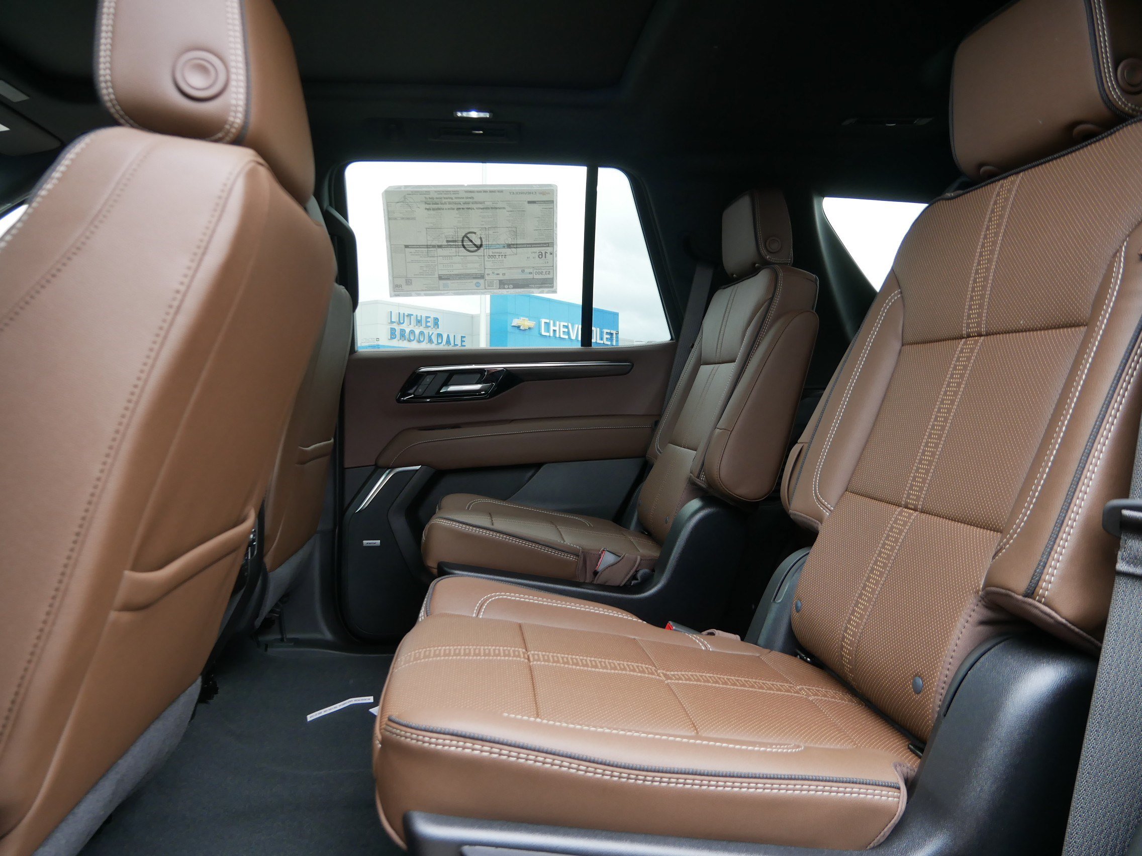 New 2026 Chevrolet Tahoe High Country w/ Sun And Tow Package AWD/4WD image 5