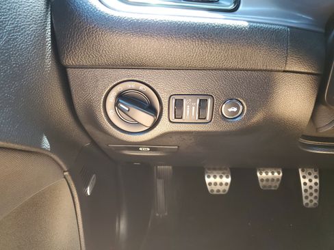 Used 2023 Dodge Challenger R/T w/ Shaker Package image 19