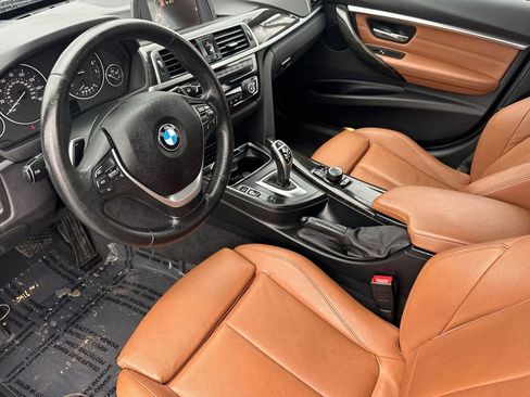 Used 2017 BMW 330i Sedan image 9